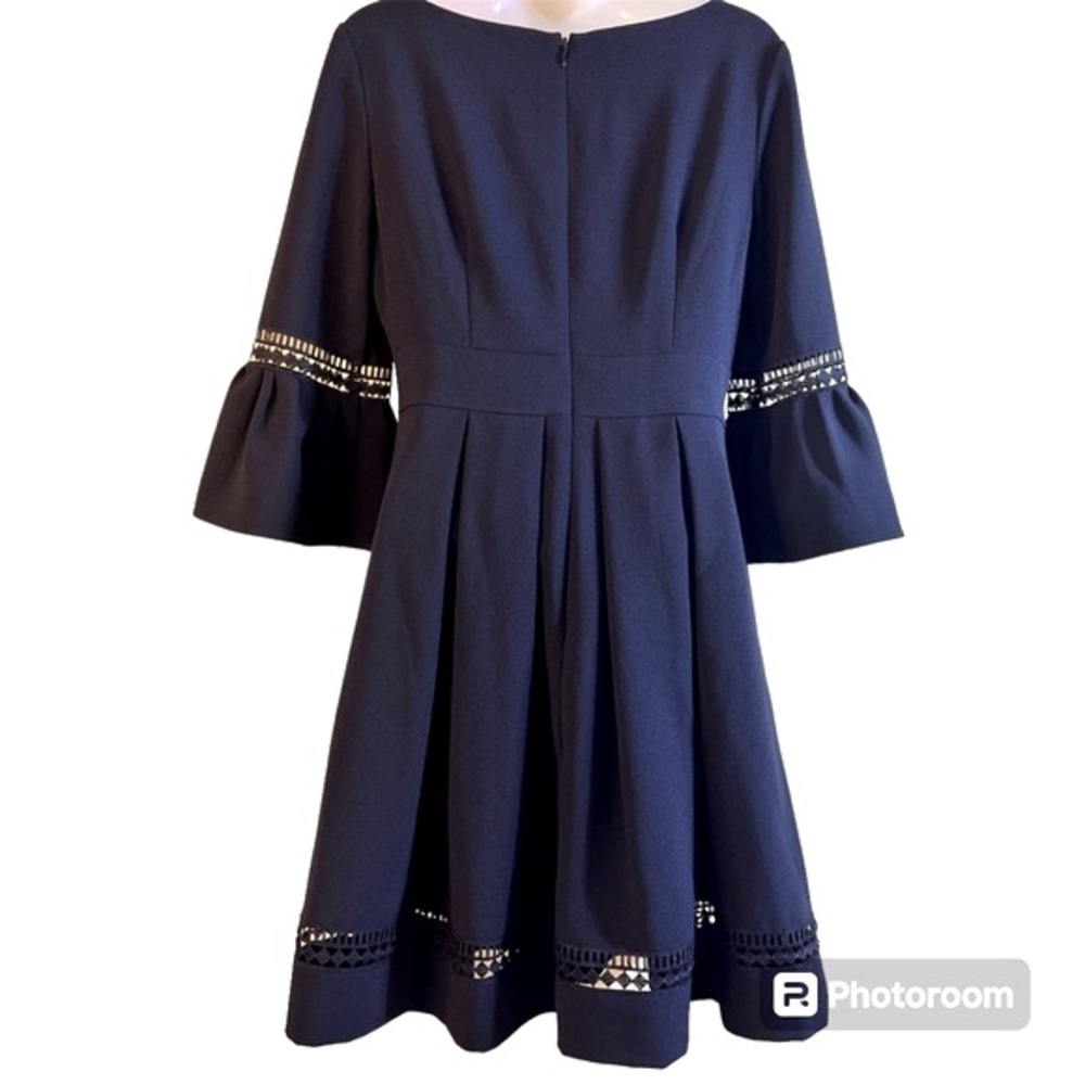 Eliza J Sz 4 Cocktail Dress Classic Classy Fit Flair Croched Eyelet Trim Black - Picture 4 of 16